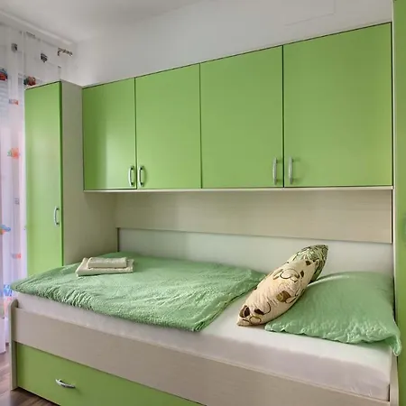 Charming With Private Pool In Pula, Extra Pool Heating By Wiibuk Вилла Пула