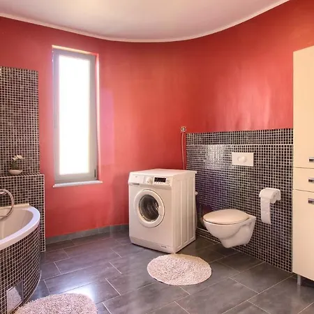 Villa Charming With Private Pool In Pula, Extra Pool Heating By Wiibuk *