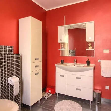 Villa Charming With Private Pool In Pula, Extra Pool Heating By Wiibuk *